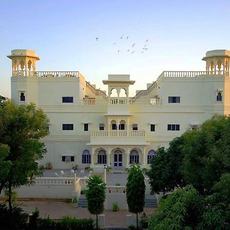 V Resorts Jhalamand Garh Jodhpur Jodhpur  Buitenkant foto